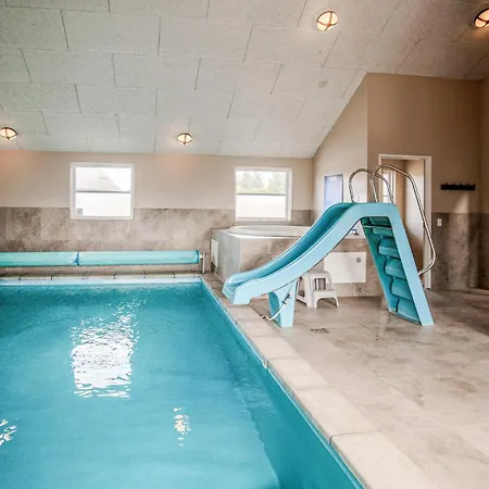 Feriehus Beautiful In With Sauna *