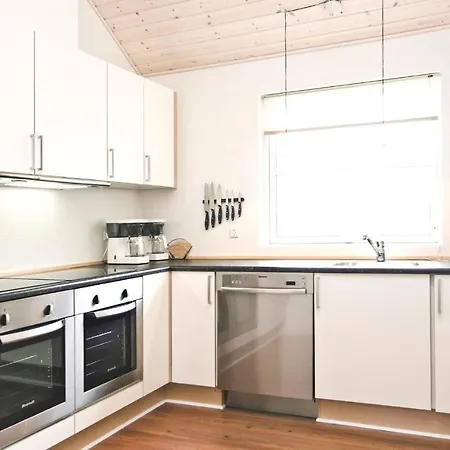 بيت للعطل In With Sauna *